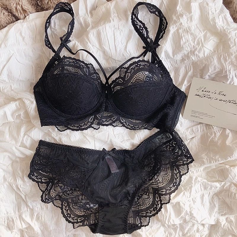 Premium Lace Lingerie Set 🖤